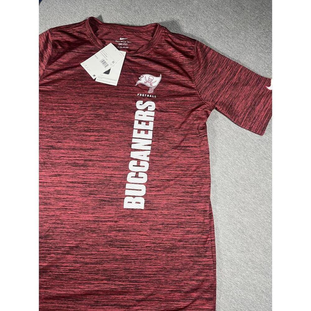 NWT NFL Nike Dri Fit Tampa Bay Buccaneers Youth Medium Football TShirt Sport Tee
